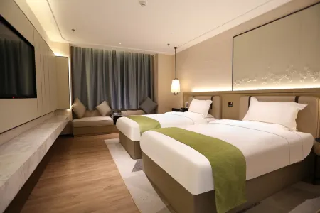 Bayin Brooke Junhe Hotel