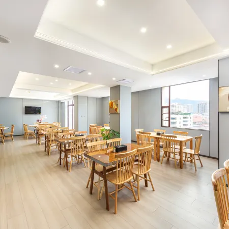 Xianyou Hotel