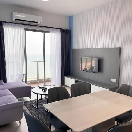Bella Vista Silverscape Seaview Homestay