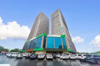 Yuanxuan Hotel (Yuantianhong Square High-speed Railway Station)