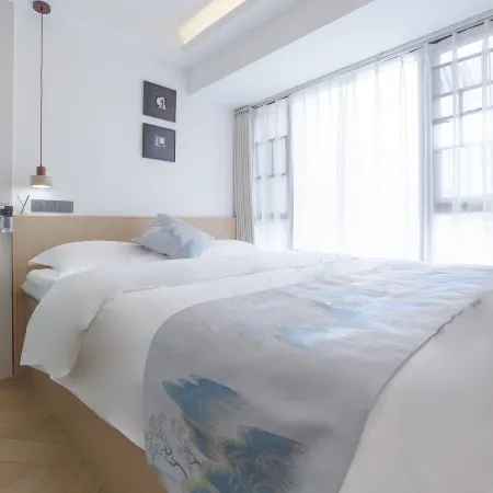 Yunbian Youjia Inn (Zhangjiajie West Station)