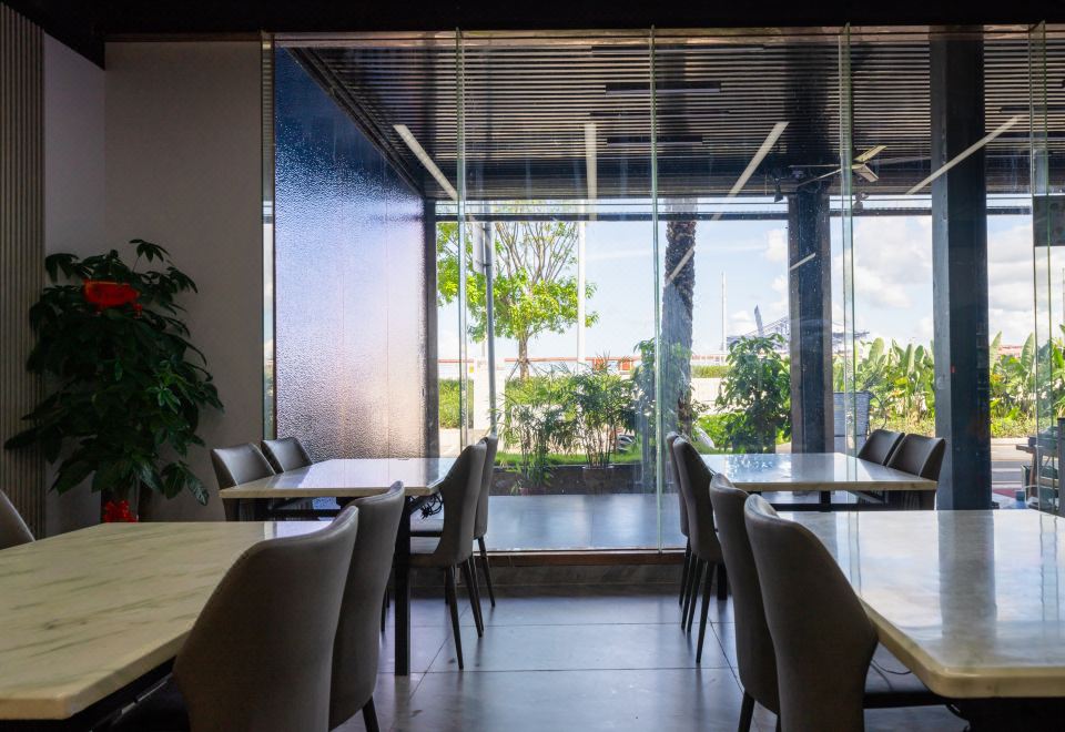 1. 선전 옌톈 란시..