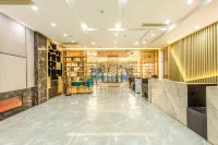 Minghu Business Hotel (Jinan Wanda Plaza High-tech Zone)
