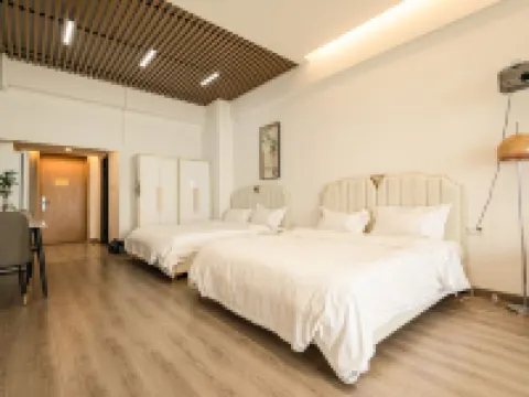 Xiamen Shiguang · Light hotel (Gaoqi International Airport Wuyuanwan Branch) โรงแรมในเซียะเหมิน