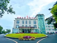 China Coal Miners' Sanatorium Dalian (Fujiazhuang Beach Forest Zoo Branch) Hotel di Fujiazhuang Beach