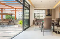 Jinhuang Future Hotel (Honghezhou Government Branch)