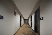 Zhizun Yihao Hotel Hotels in Yuping