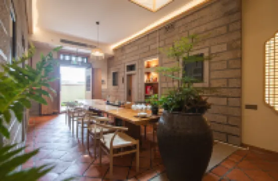 Shanya House B&B