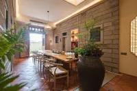 Shanya House B&B