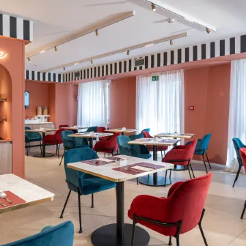 Bleis Hotel
