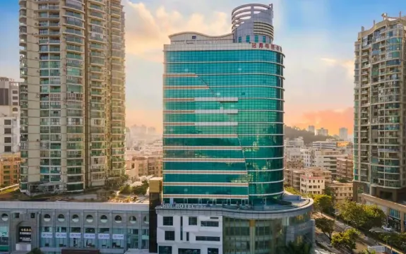 邁豪ホテル（珠海情侶中路日月貝大劇院）