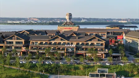 Yidu Gaston Hotel Отели рядом с достопримечательностью «Song Mountain Forest Park»