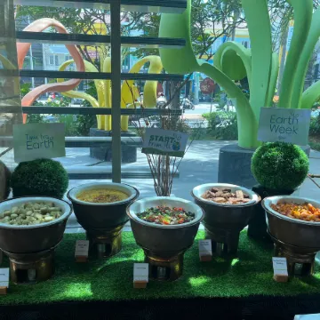 DoubleTree by Hilton Jakarta Kemayoran Отели рядом с достопримечательностью «Торговый центр Sunter Mall»
