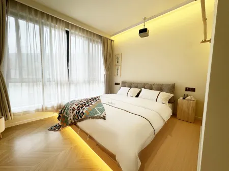 ya yuan Отели рядом с достопримечательностью «Yazhou Lounge Bridge»