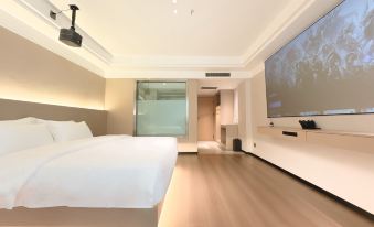 Luyi time hotel