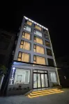 Dolphin White House Boutique Homestay Hotels in Qi'ao Island