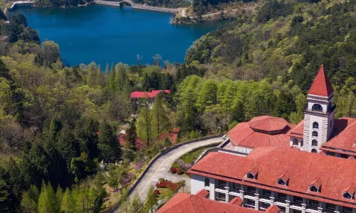 Holiday Way Resort Lushan