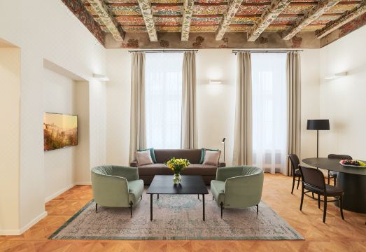 호텔 큐베 프라하의 깔끔한 객실