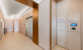 Hanting Hotel (Ordos Wushen Banner HSBC Lvyuan Farmers Market)