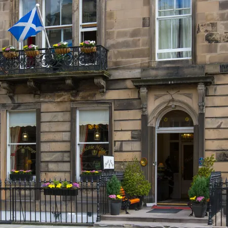 Thistle Hotel