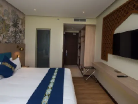 金色鬱金香桑給巴爾機場酒店 桑給巴爾市酒店