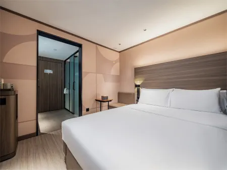 HanTing Hotel (Chengdu Tianfu Square Subway Station)