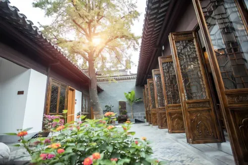 Qinhuai Ten Miles · Former Residence of Empress Jiajing of the Ming Dynasty · Xingyuan Hotel