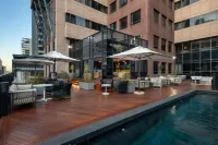 Pullman Cape Town City Centre - Rooftop Pools