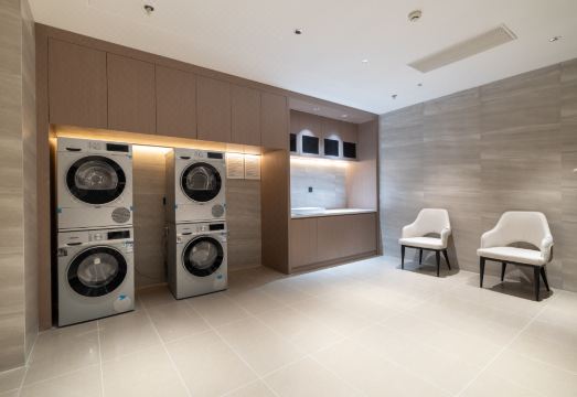 라방 호텔 객실 내부