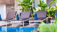 The Center Point - piscine