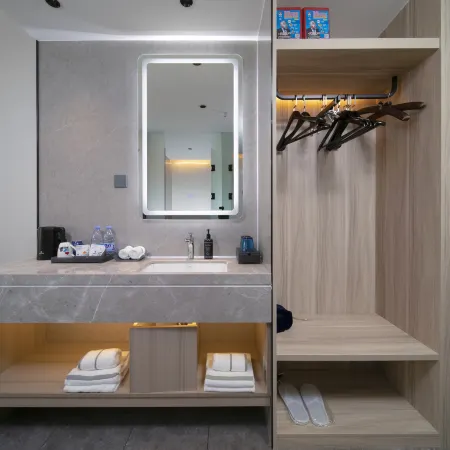 Yeste Hotel (Laibin North Station Yingbin Square)