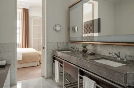 Отель Метрополь