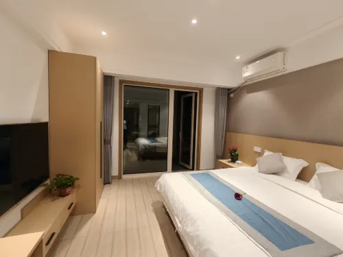 Hot Spring Homestays in Tangquan, Zunhua - موقف سيارات