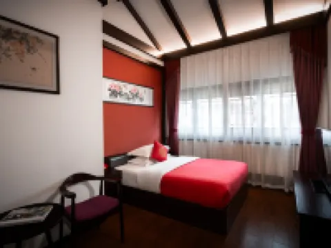 Jinbi Hall Hotel (Nanping Pedestrian Street Jinma Bijifang Branch) Kunming otelleri