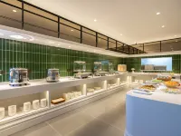 James Joyce Coffetel Hotel (Beijing Tiantan Hospital Headquarters Base) Hotels near Keyilu Station