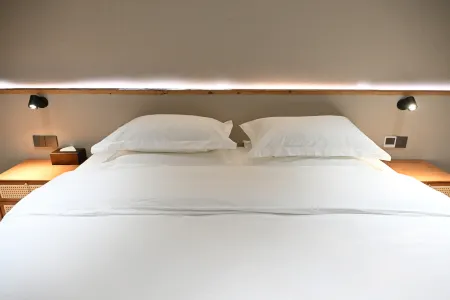 Tingshan Scenic Hotel (Lianhua Park)