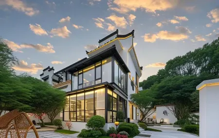 Floral Hotel·Nine House Family Vacation Garden pet Hotel Отели рядом с достопримечательностью «Minsu Fengqing Street»