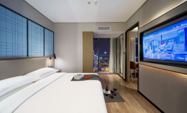 Echarm Hotel (Heyuan Jianji Wanda Plaza)