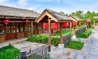 NATIVE HOTEL CHANGBAISHAN