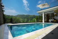 WILDWOOD VALLEY Hotels in Mangshi