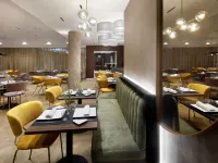 HCC St. Moritz Hotels near Barcelona Cathedral