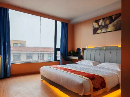 Tangker Hostel Отели рядом с достопримечательностью «Zoige Grassland Nature Reserve»