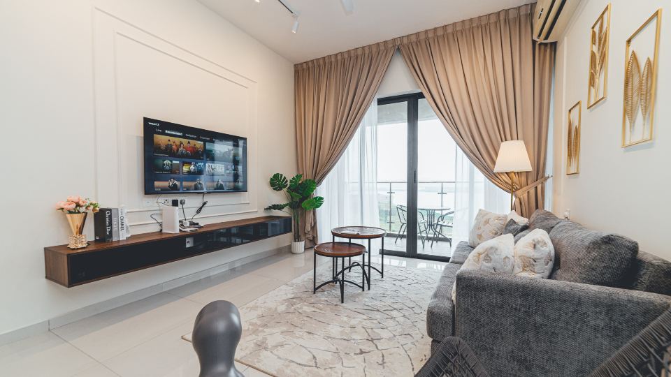 Danga Bay Harmony Hideout 3BR 8pax Balcony Seaview