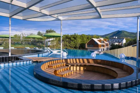 Liyang QUCHANLI Hotel Отели рядом с достопримечательностью «Paradise of Birds»