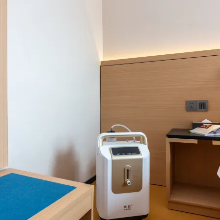 Dachang View Hotel (Dangxiong Namcuo Scenic Area Branch)