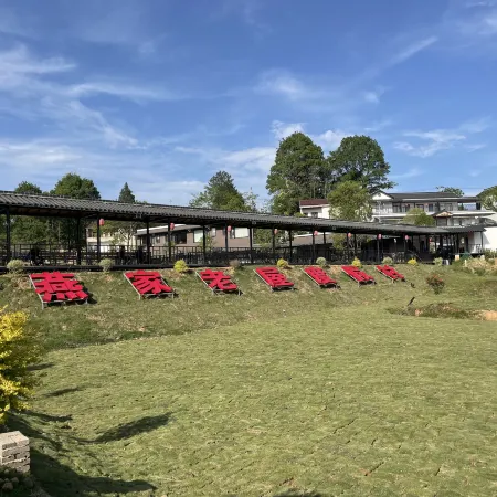 Yanjia Old House Resort