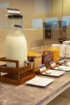 Elite Suites Patong - Aamiainen