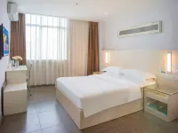 Urban Convenient Hotel (Guangdong University of Petrochemical Technology Branch) Các khách sạn gần Guangdong Petroleum and Chemical Industry College