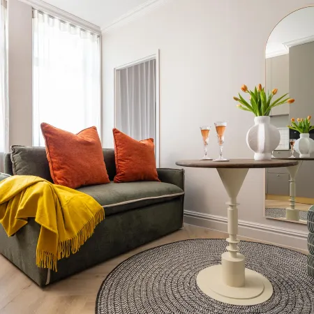 Charles Hope Boutique Hometel
