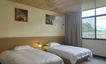 Hefeng Xingguang Xiaowu Homestay